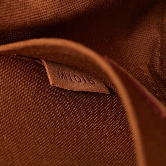 Authentic Louis Vuitton Monogram Pochette Marelle - Picture 8 of 9